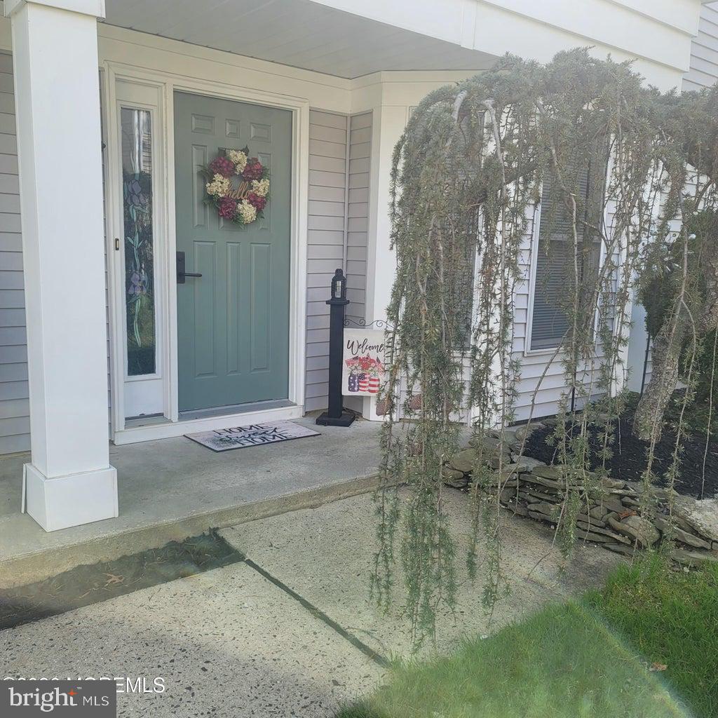 2335 Kira Ct — photo