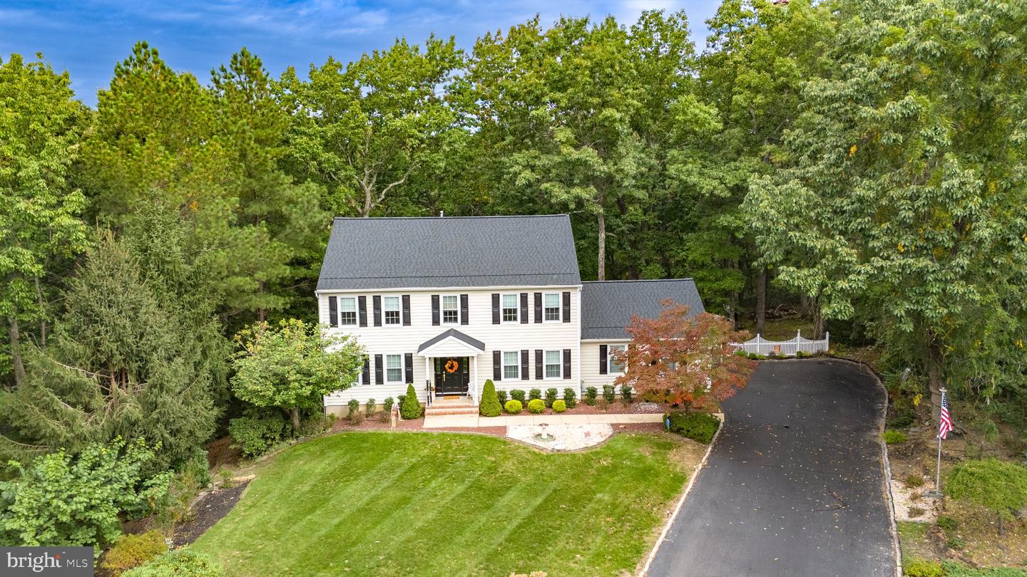 16 Marissa Dr — photo