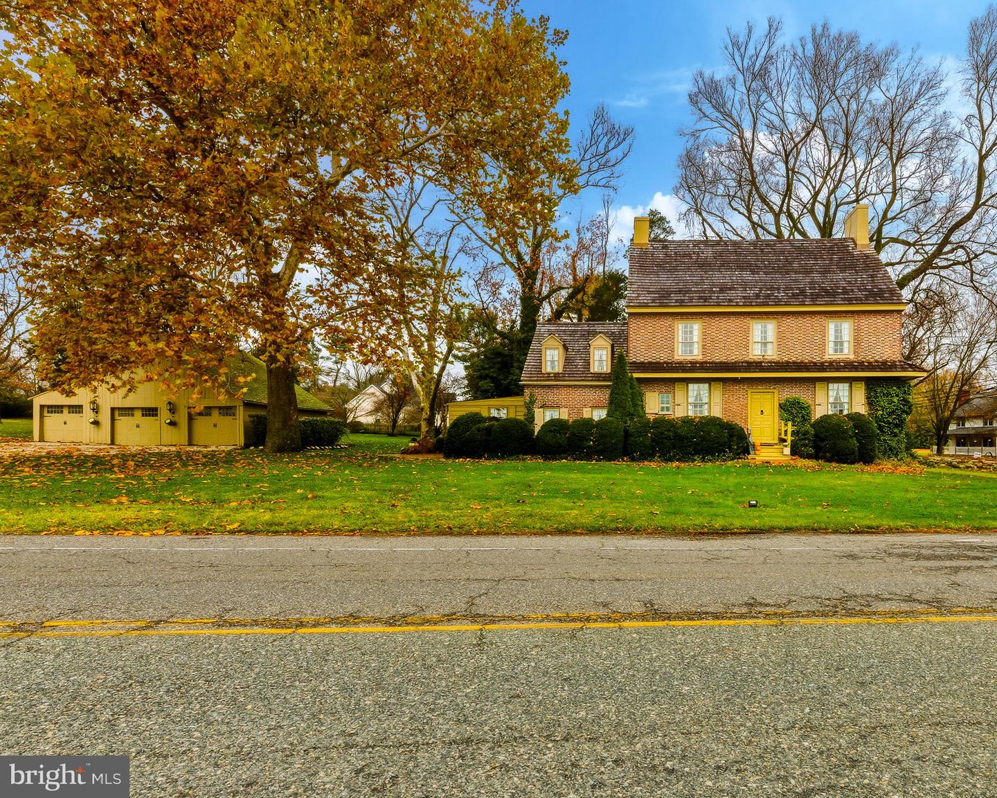 1349 Kings Hwy — photo