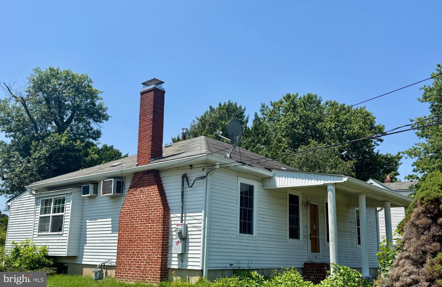 127 Highland Ave — photo