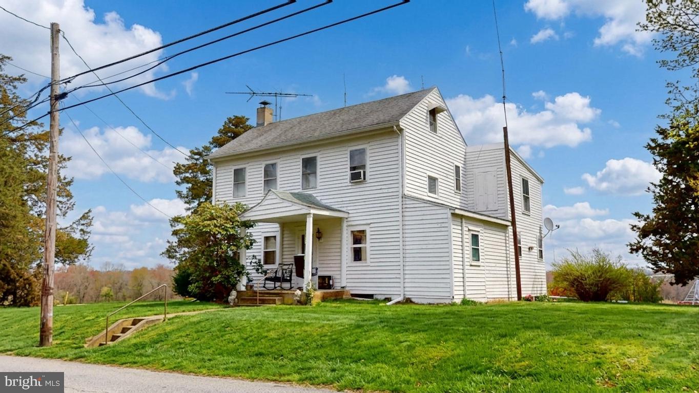 776 Lower Mill Rd — photo
