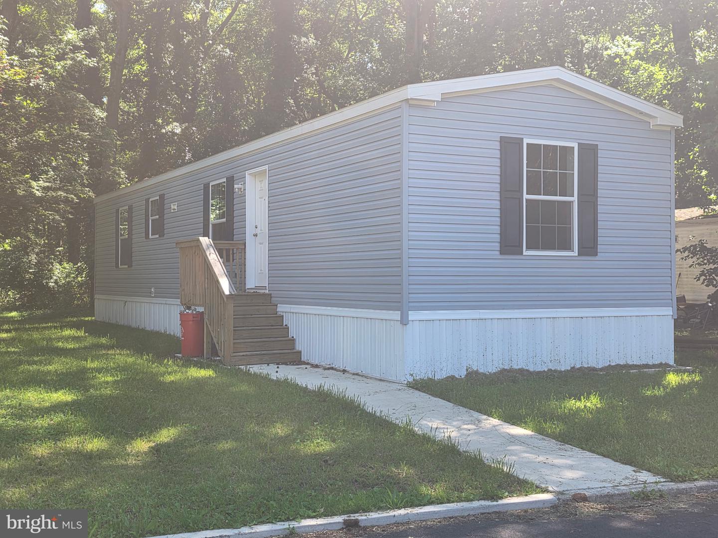 57 E Quilleytown Rd #119 — photo
