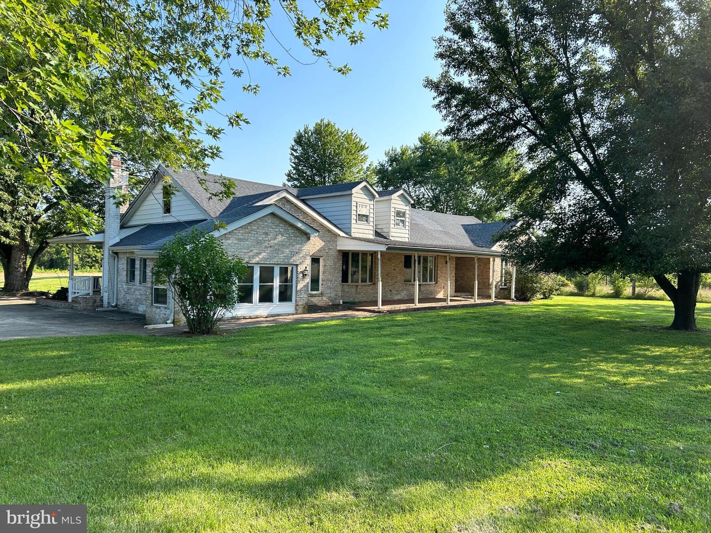 102 Quinton Alloway Rd — photo