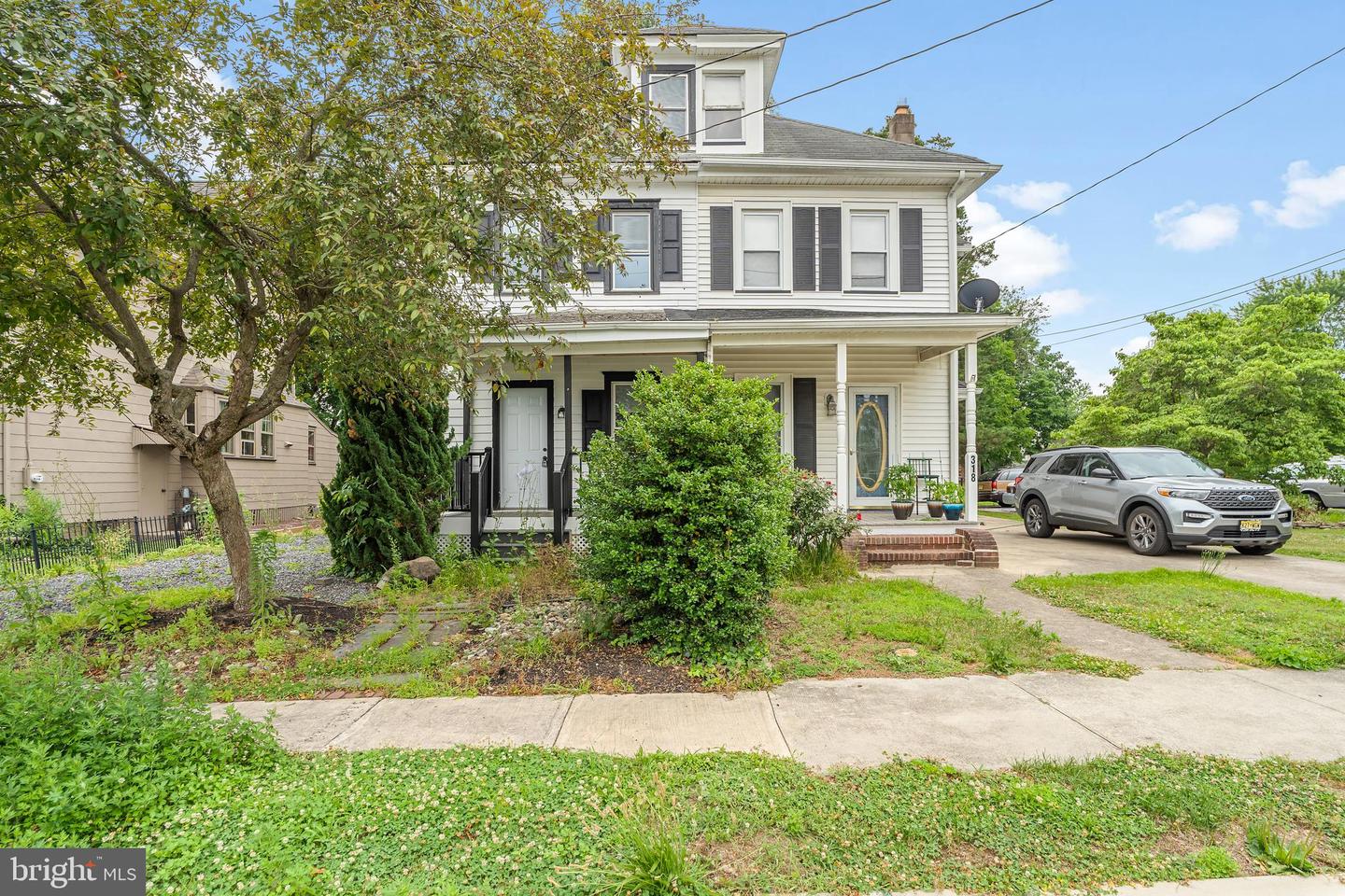 316 Broad St — photo