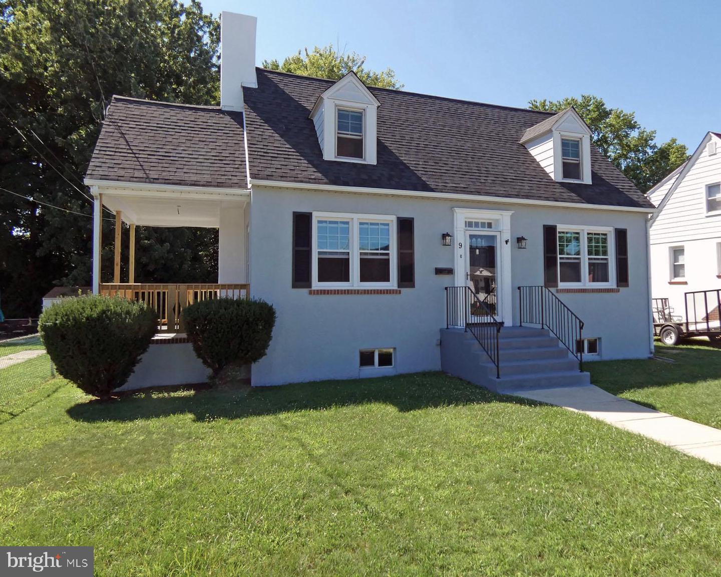 9 Gillison Ave — photo