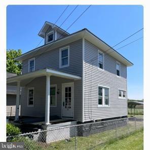 109 Thompson St — photo