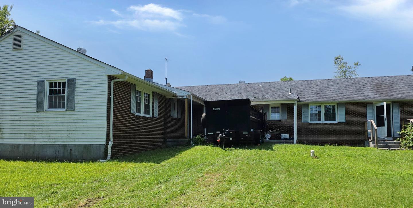 121 Three Bridge Rd — photo
