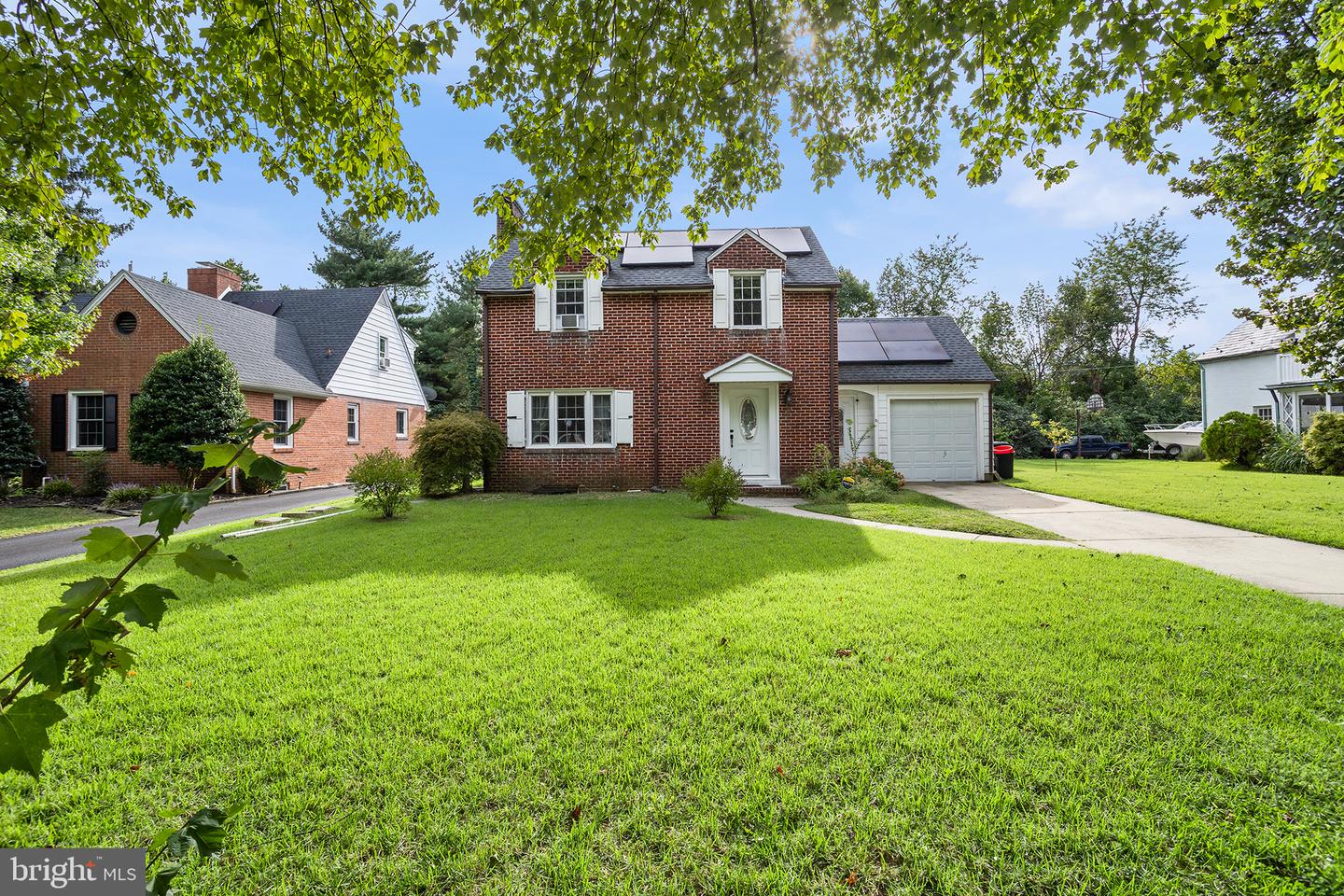 31 Fenwick Dr — photo