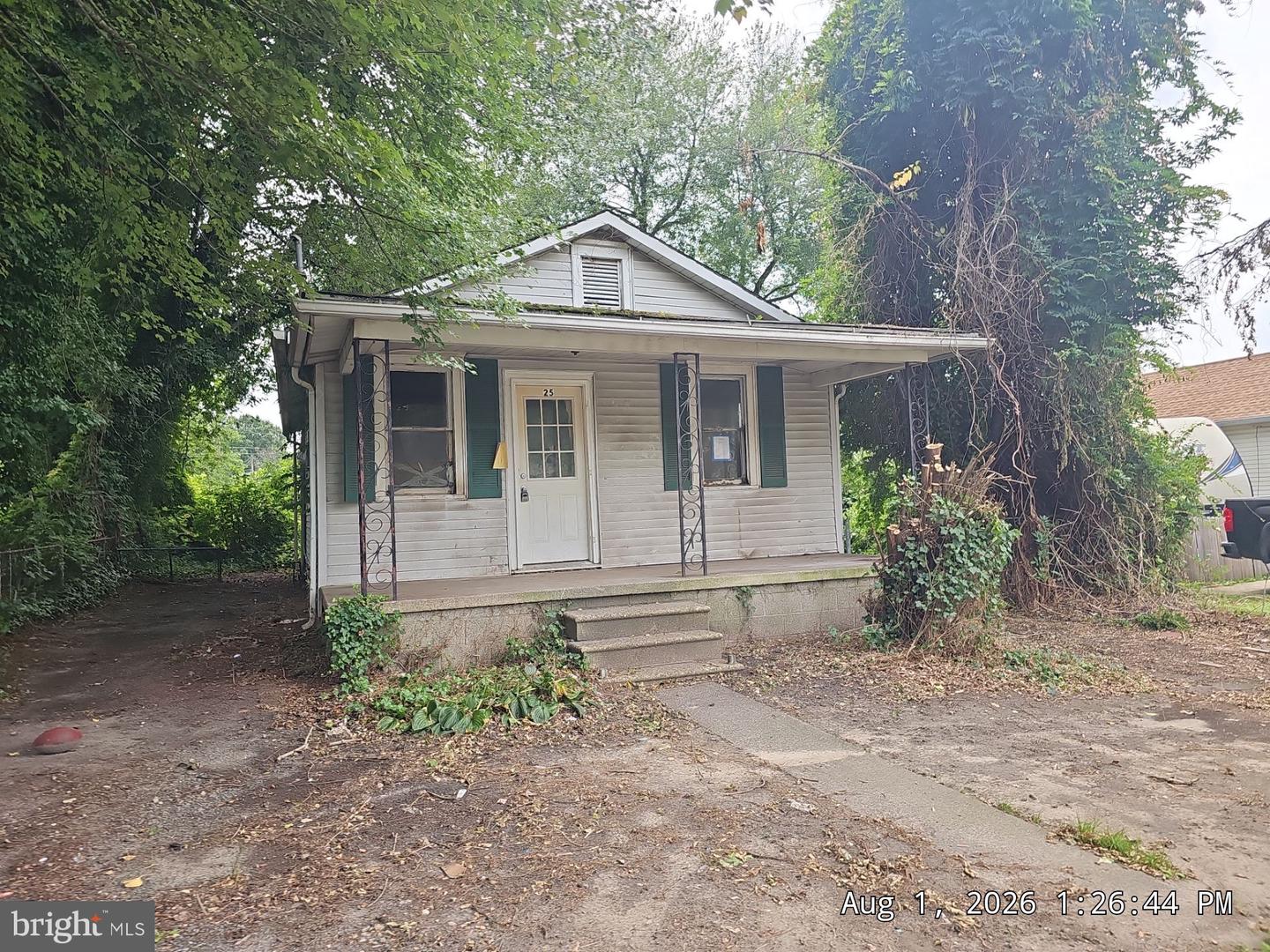 25 Chester Ave — photo