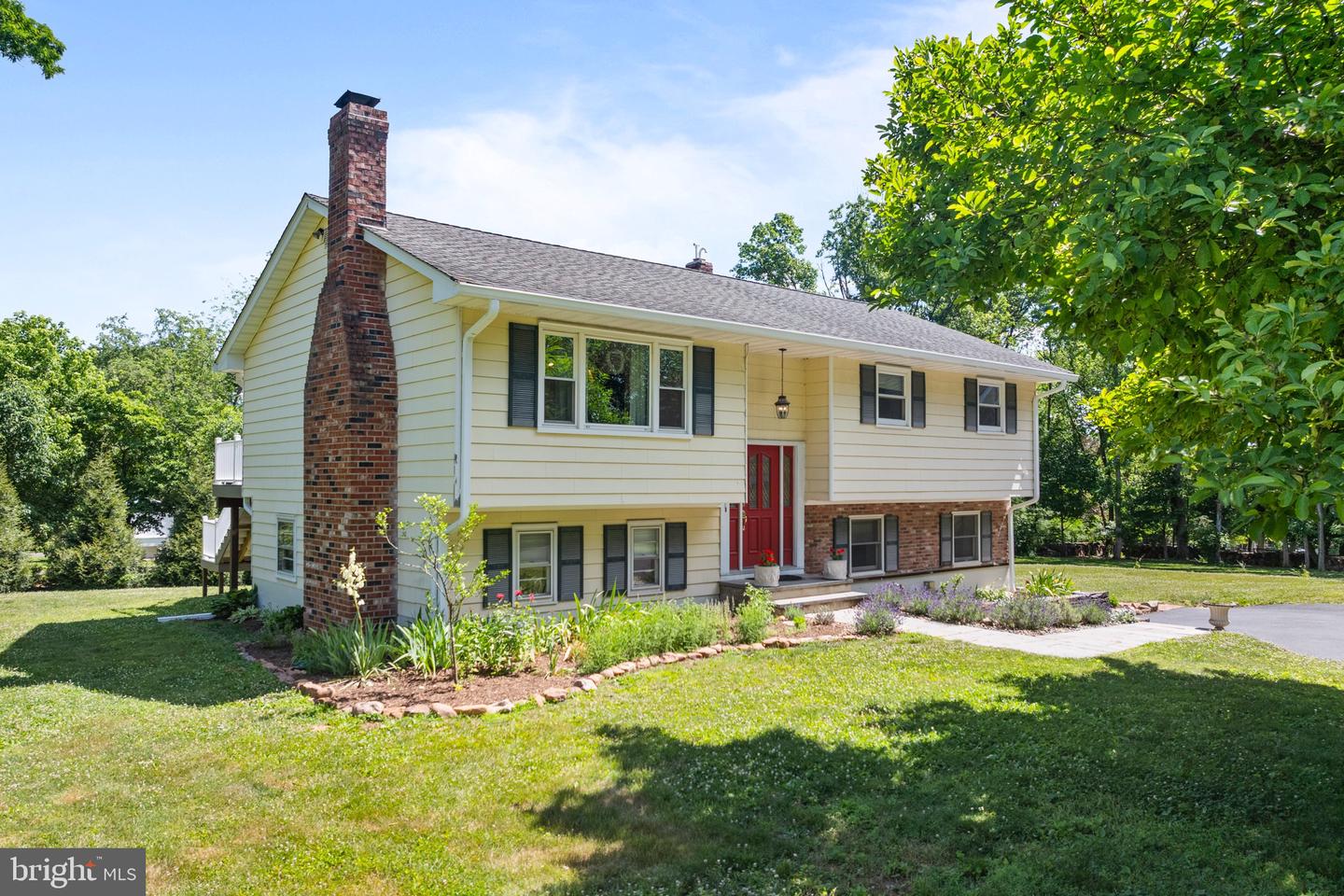 29 Oxford Cir — photo