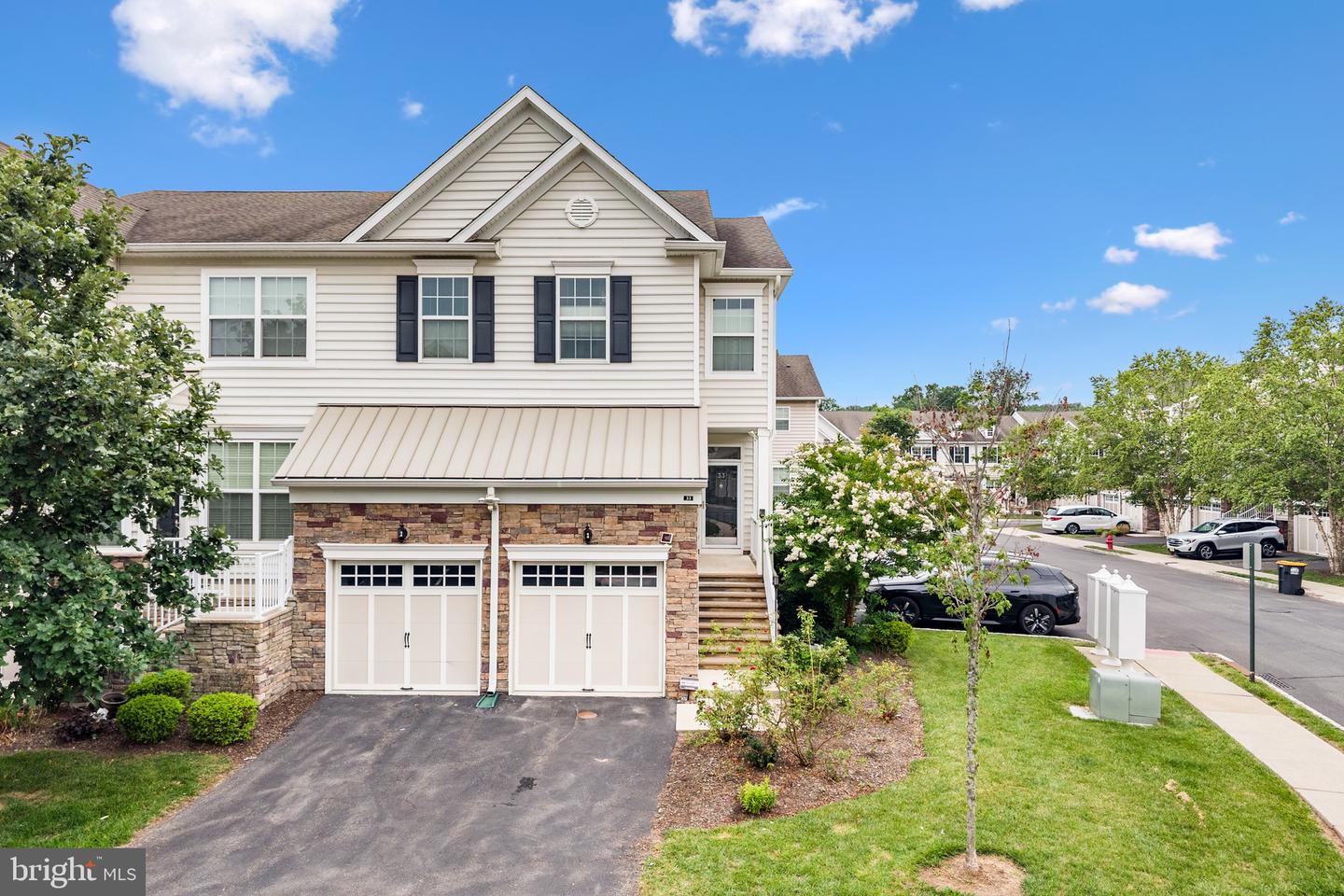 33 Cortland Pl — photo