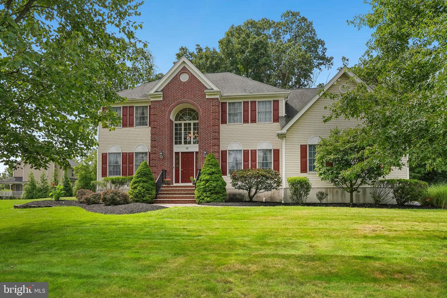 17 Burniston Ct — photo