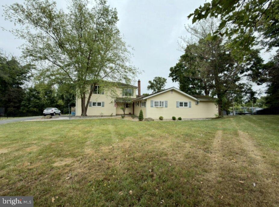 24 Beardslee Rd — photo