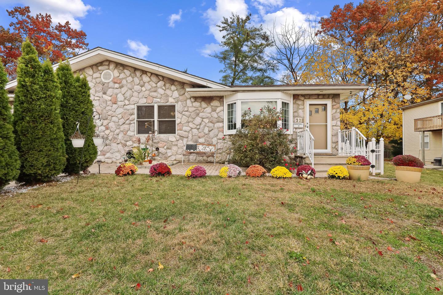 32 Ruby Street, Springfield, NJ 07081 — photo 2