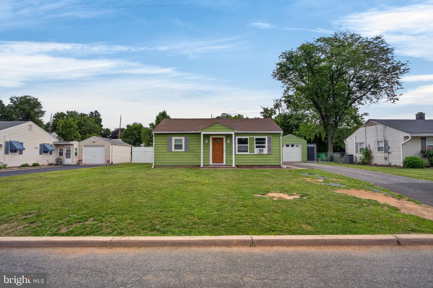 309 Stelko Ave — photo