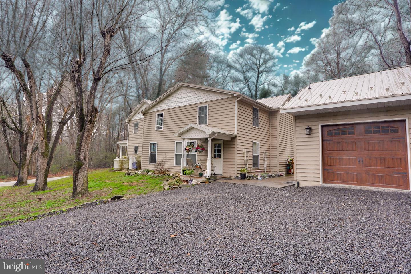 3065 Buchanan Valley Rd — photo