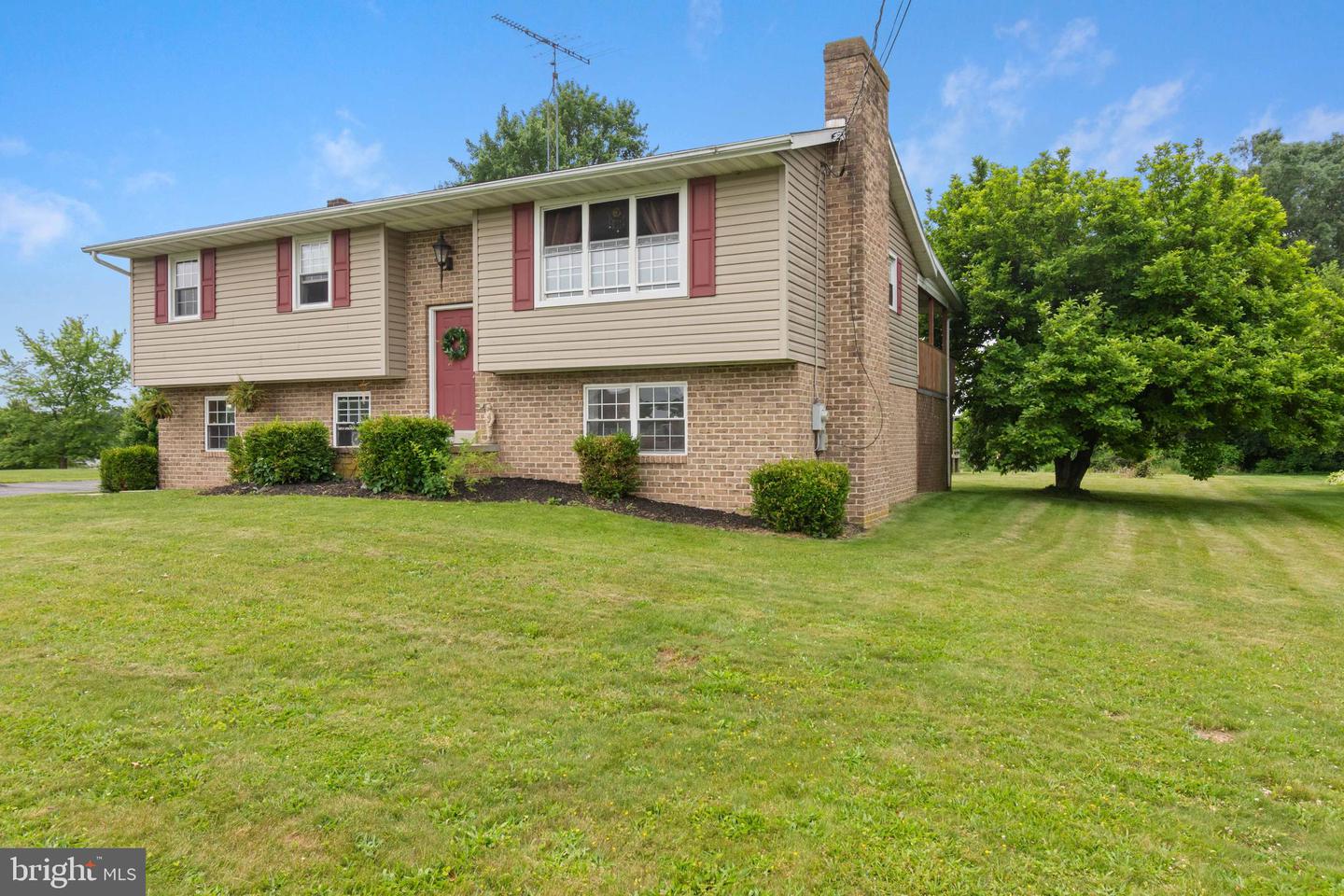 185 Pine Grove Road, Hanover, PA 17331 — photo 2
