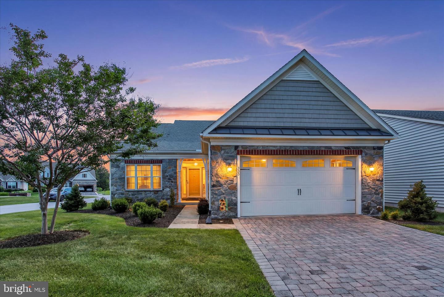 225 Savannah Dr — photo