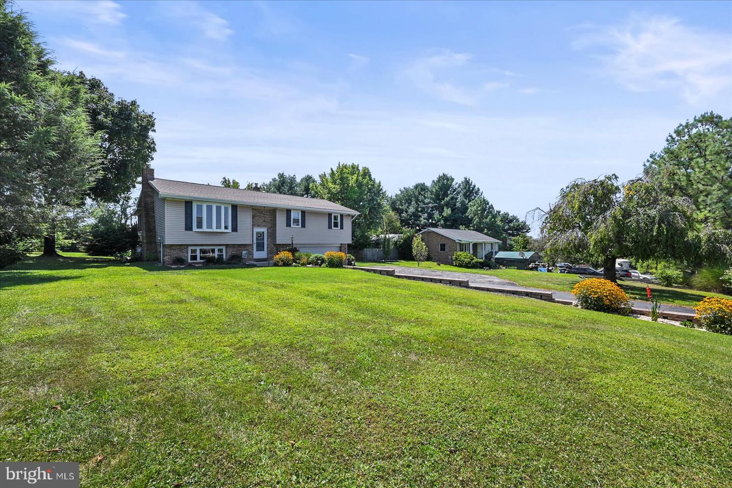 253 Kindig Road, Littlestown, PA 17340 — photo 2