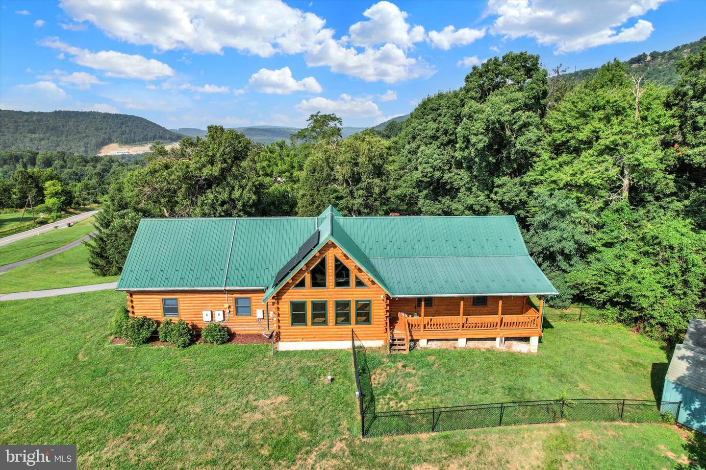 835 Jacks Mountain Rd — photo