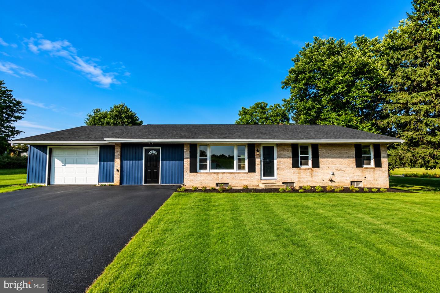 315 Shealer Rd — photo