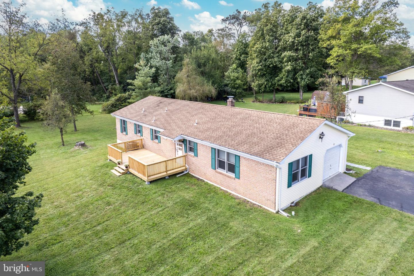 12 Longstreet Dr — photo