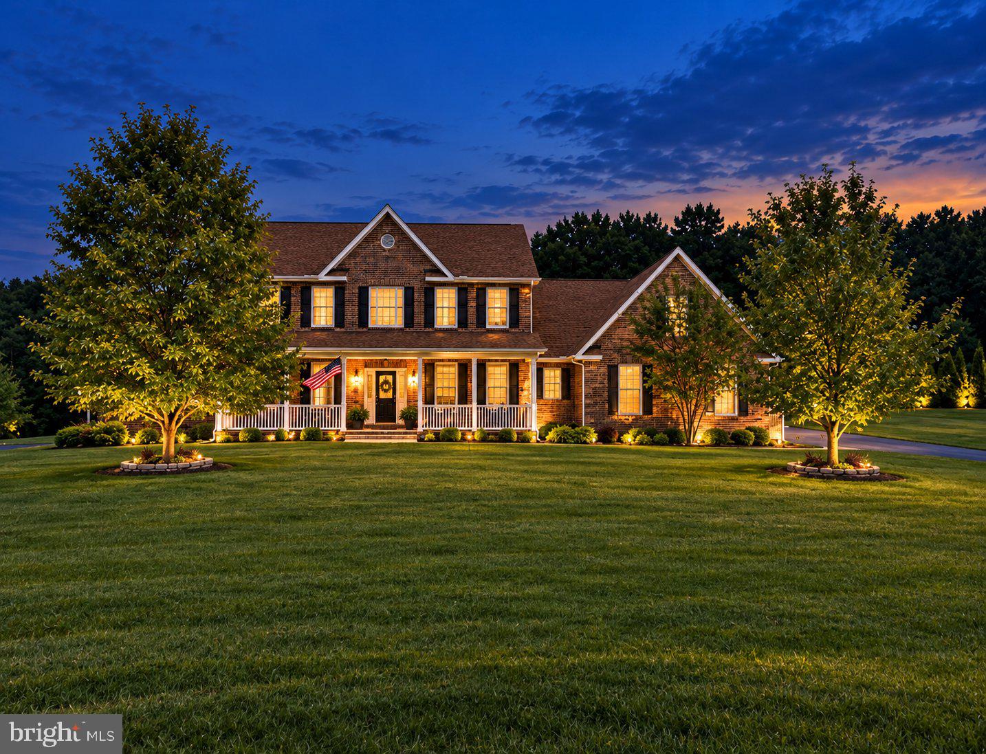 77 E Summit Dr — photo