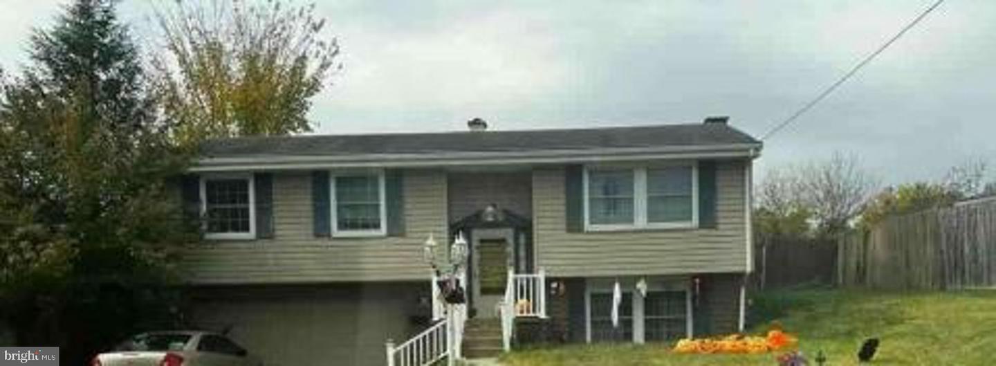 102 Narragansett Dr — photo