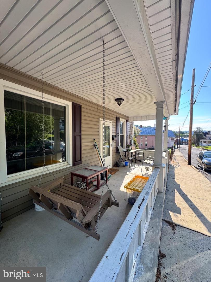 37 W 3rd Street, Everett, PA 15537 — photo 3