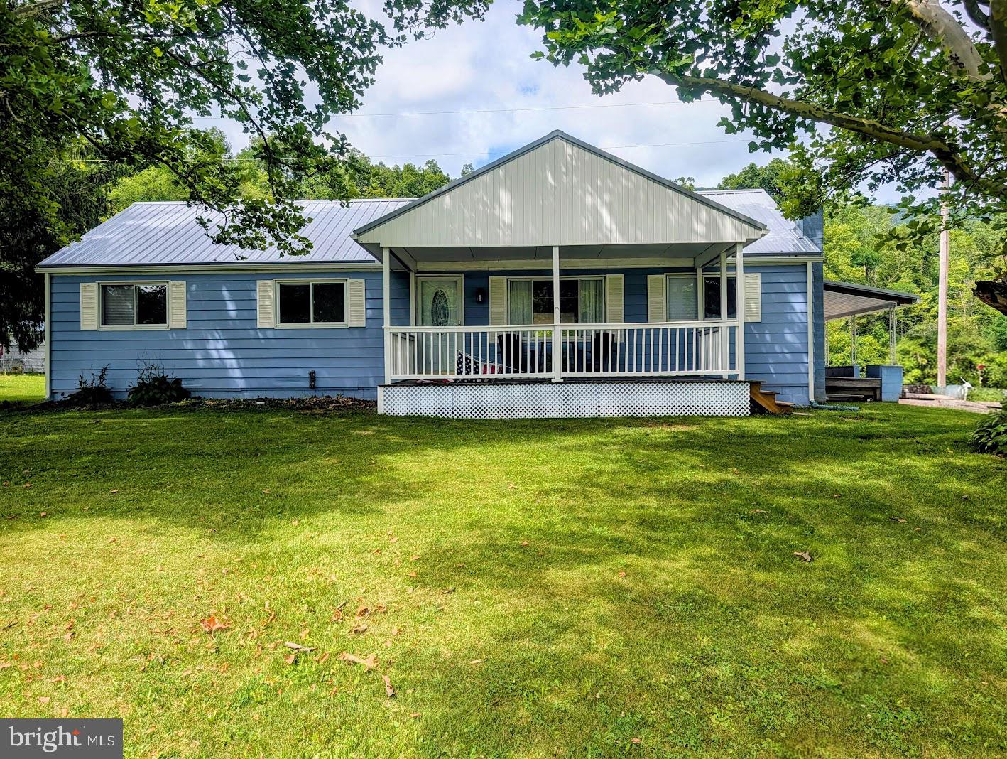 3205 Raystown Rd — photo
