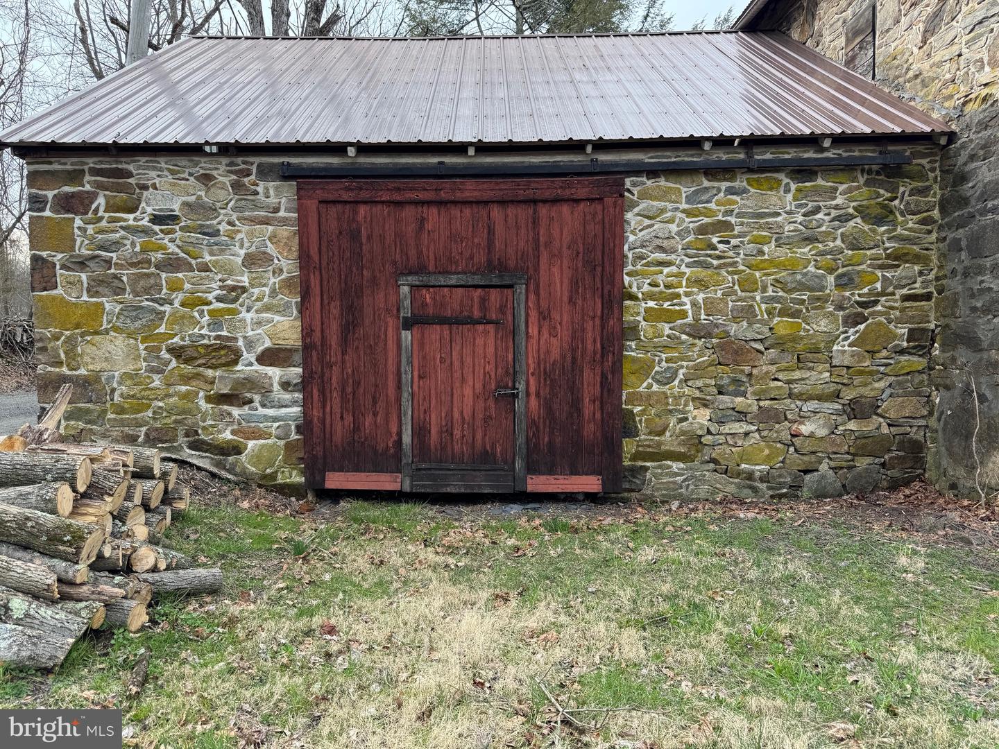 142 Township Rd — photo