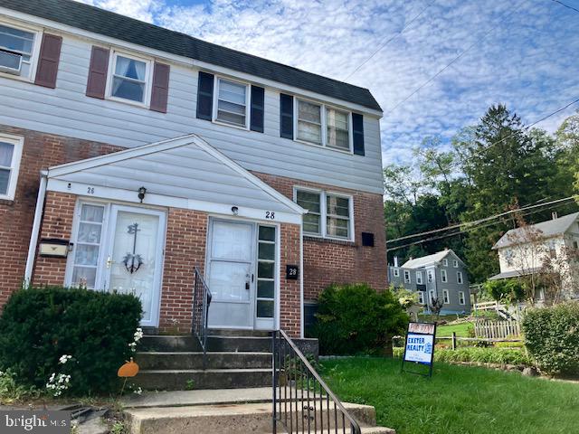 28 Hilbert Ct — photo