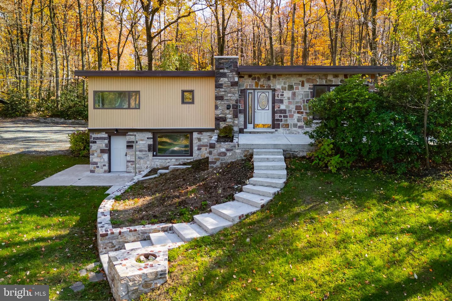 3211 Pricetown Rd — photo