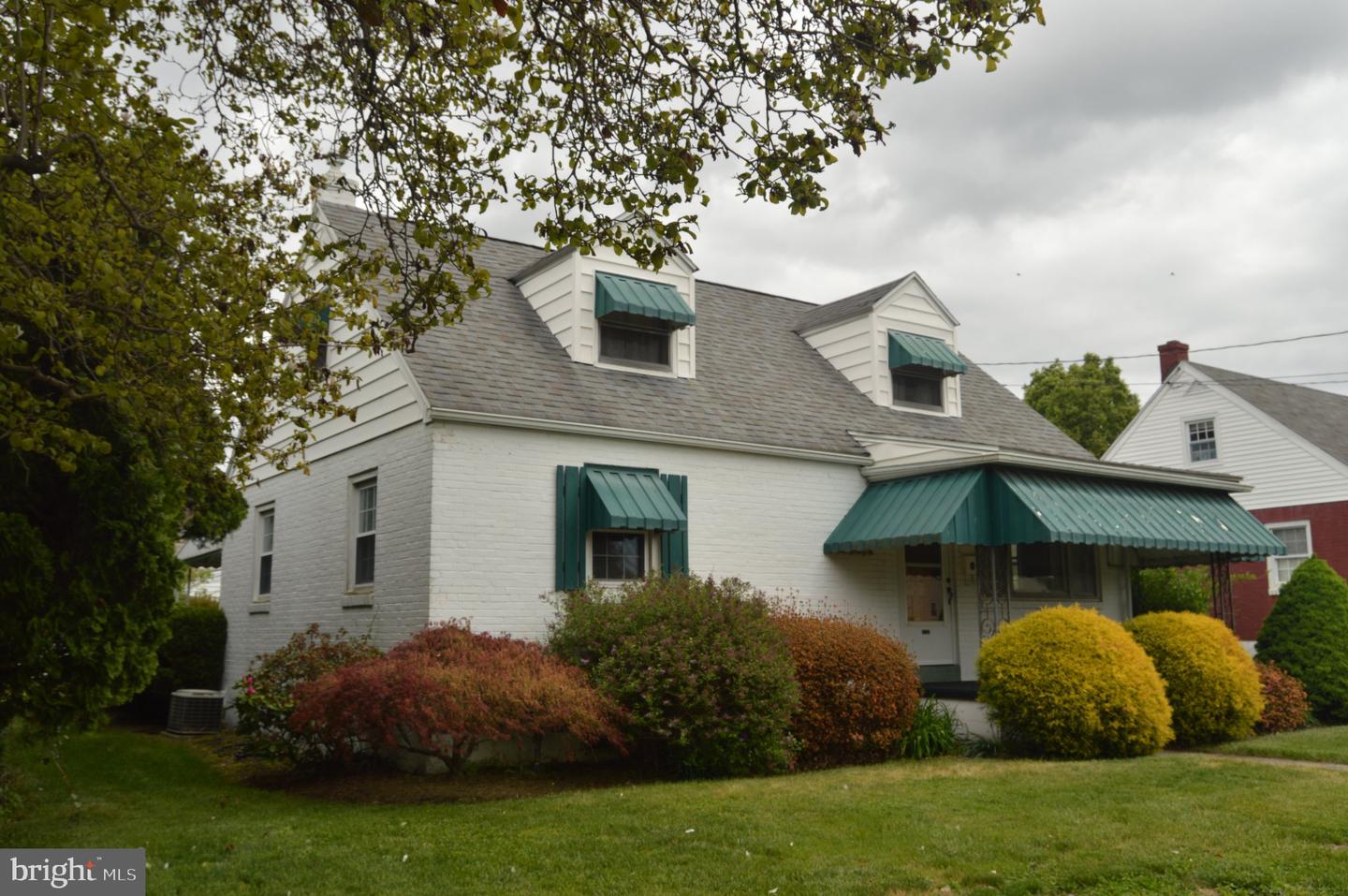 2121 PETERS ROAD, READING PA 19601