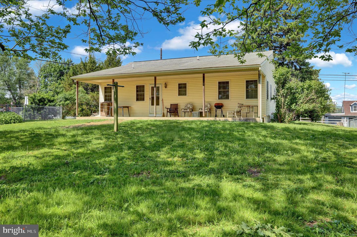 359 Gibraltar Road, Reading, PA 19606