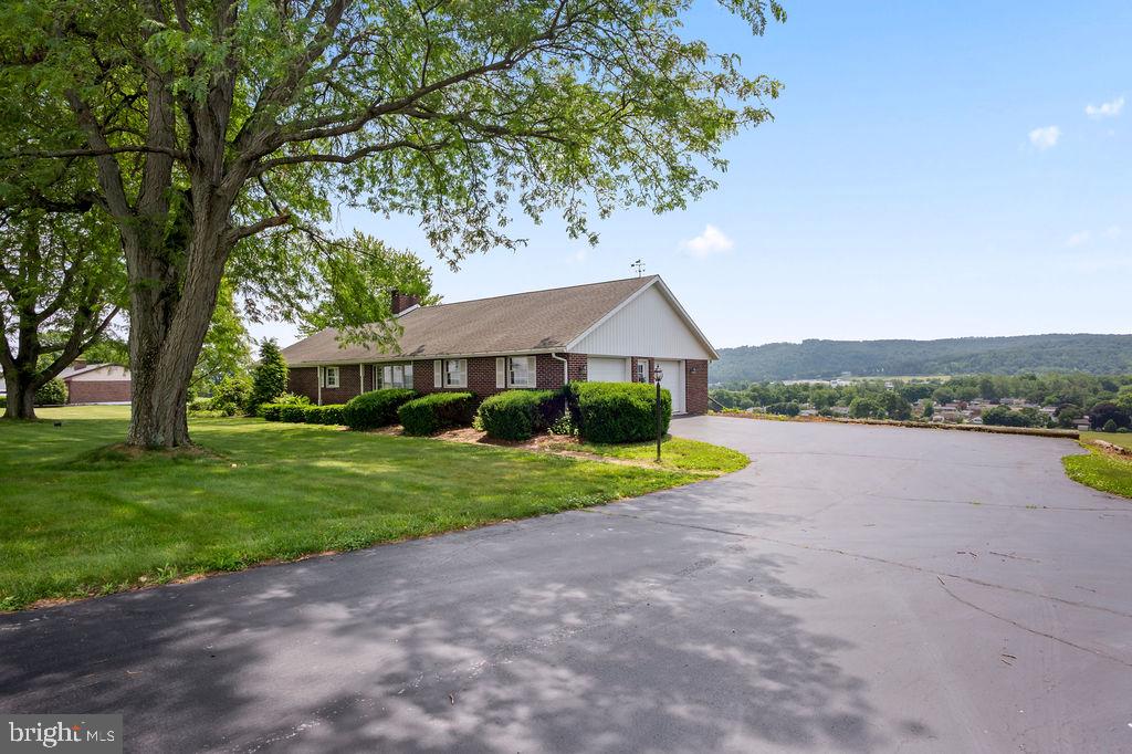 350 Big Spring Road, Robesonia, PA 19551