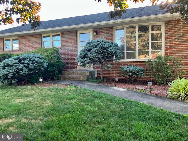 720 LORANE ROAD, READING PA 19606