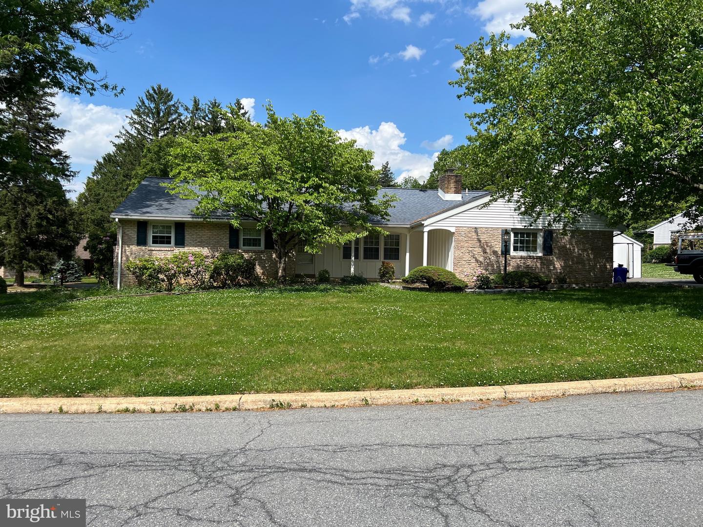 16 Wendy Road, Reading, PA 19601 — photo 3