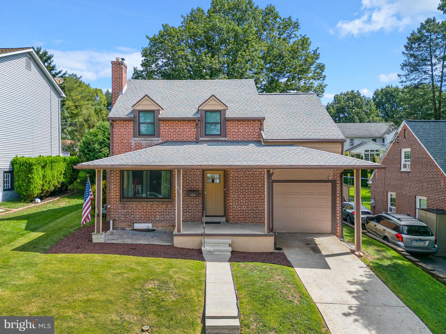 517 Wellington Ave — photo