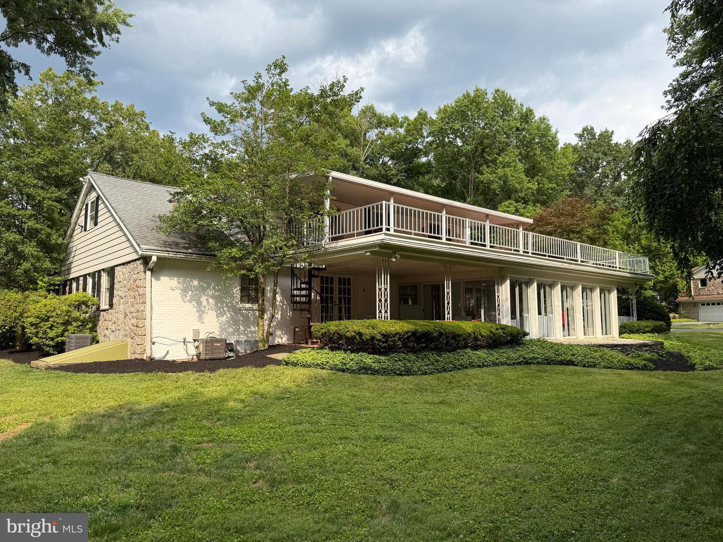 1202 Old Mill Road, Reading, PA 19610 — photo 3