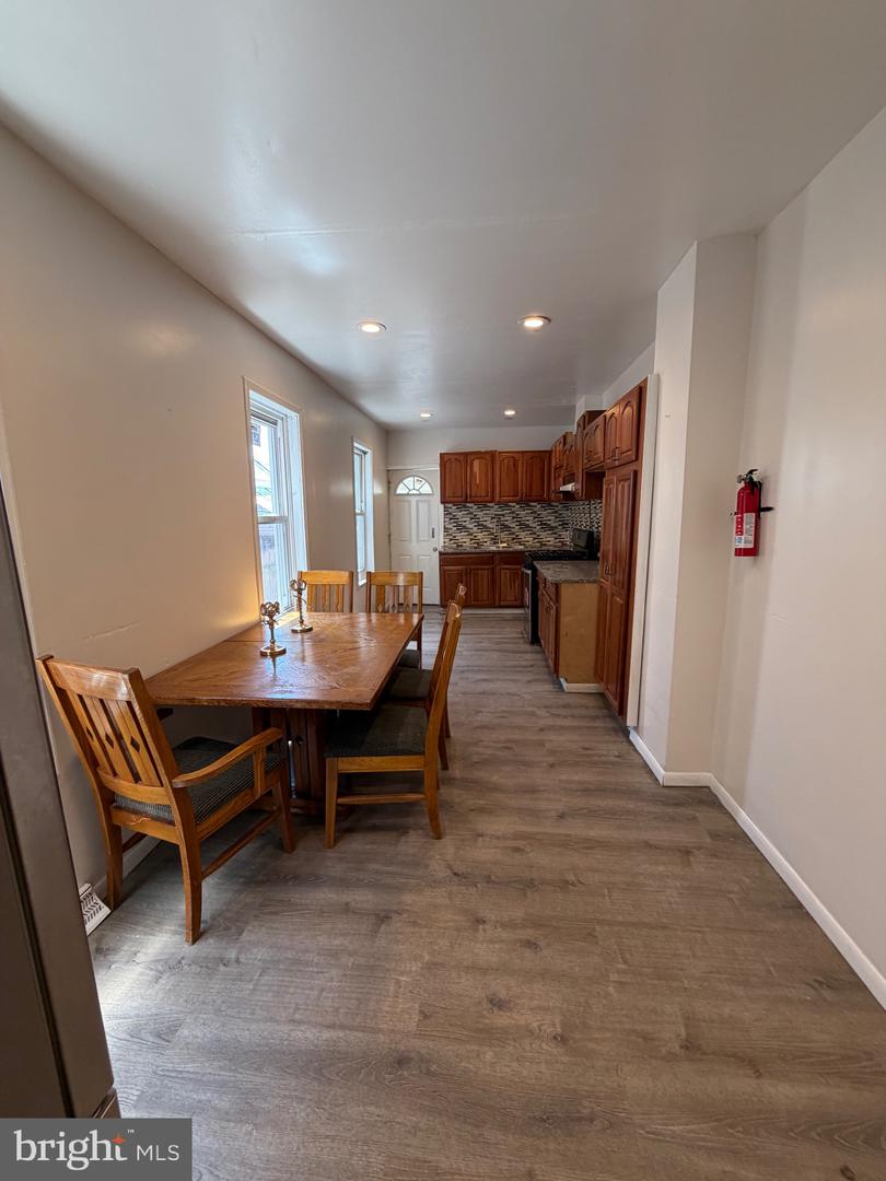 2018 Kutztown Road, Reading, PA 19605 — photo 3