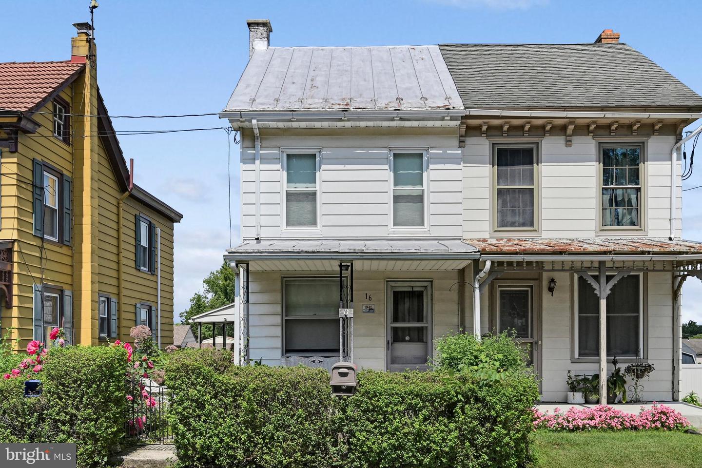 16 Grove Rd — photo