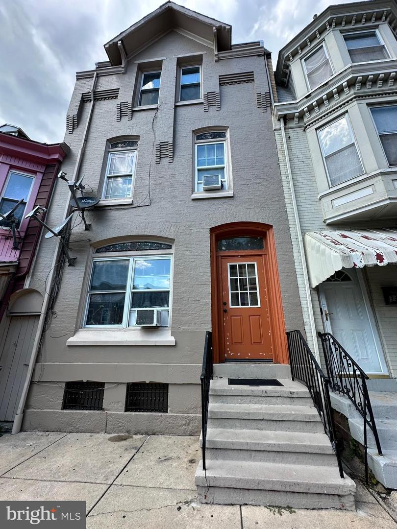 337 Franklin St #a — photo