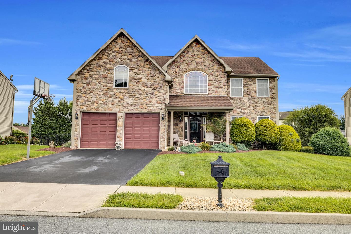 1014 Josephine Dr — photo