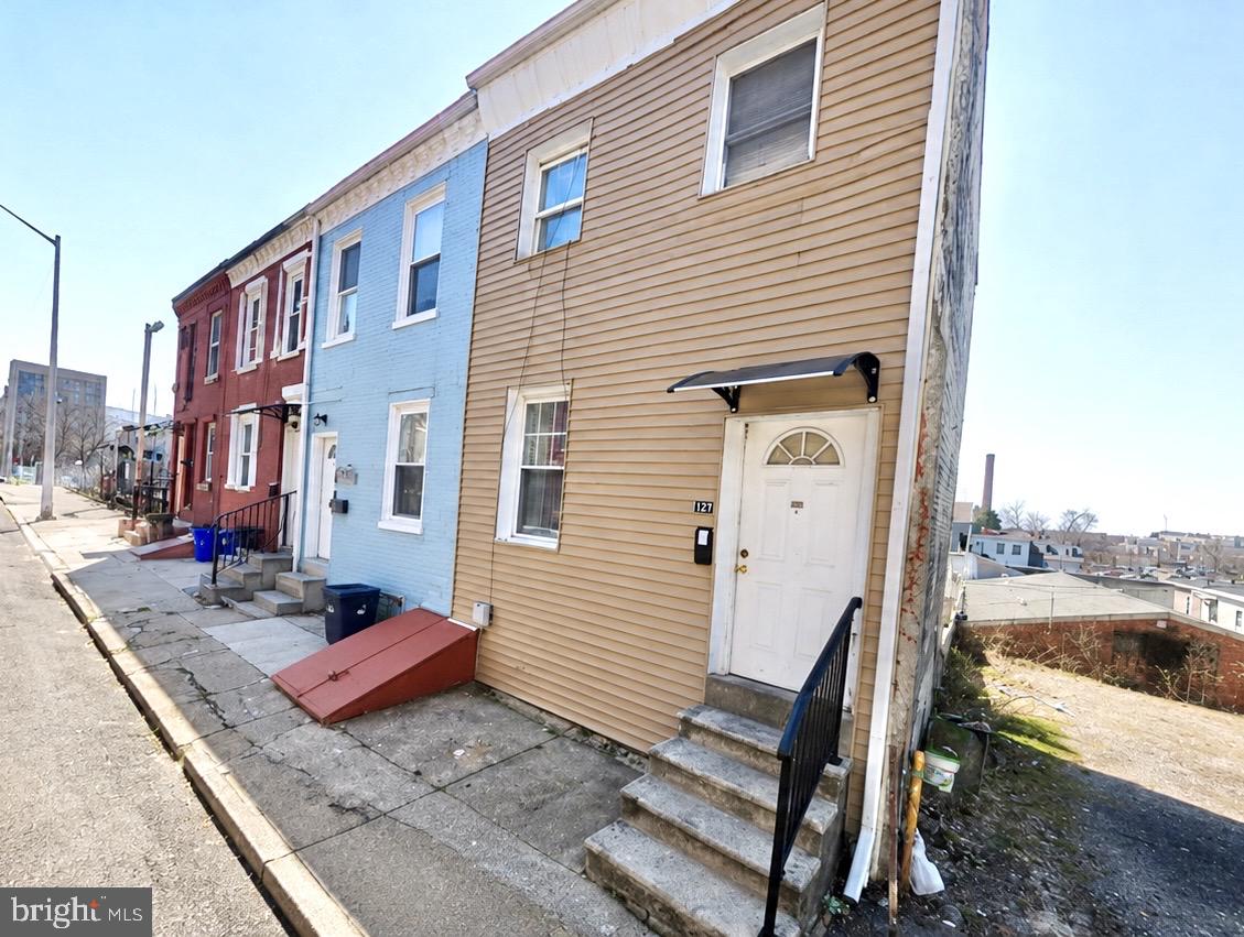 124 Rose St — photo