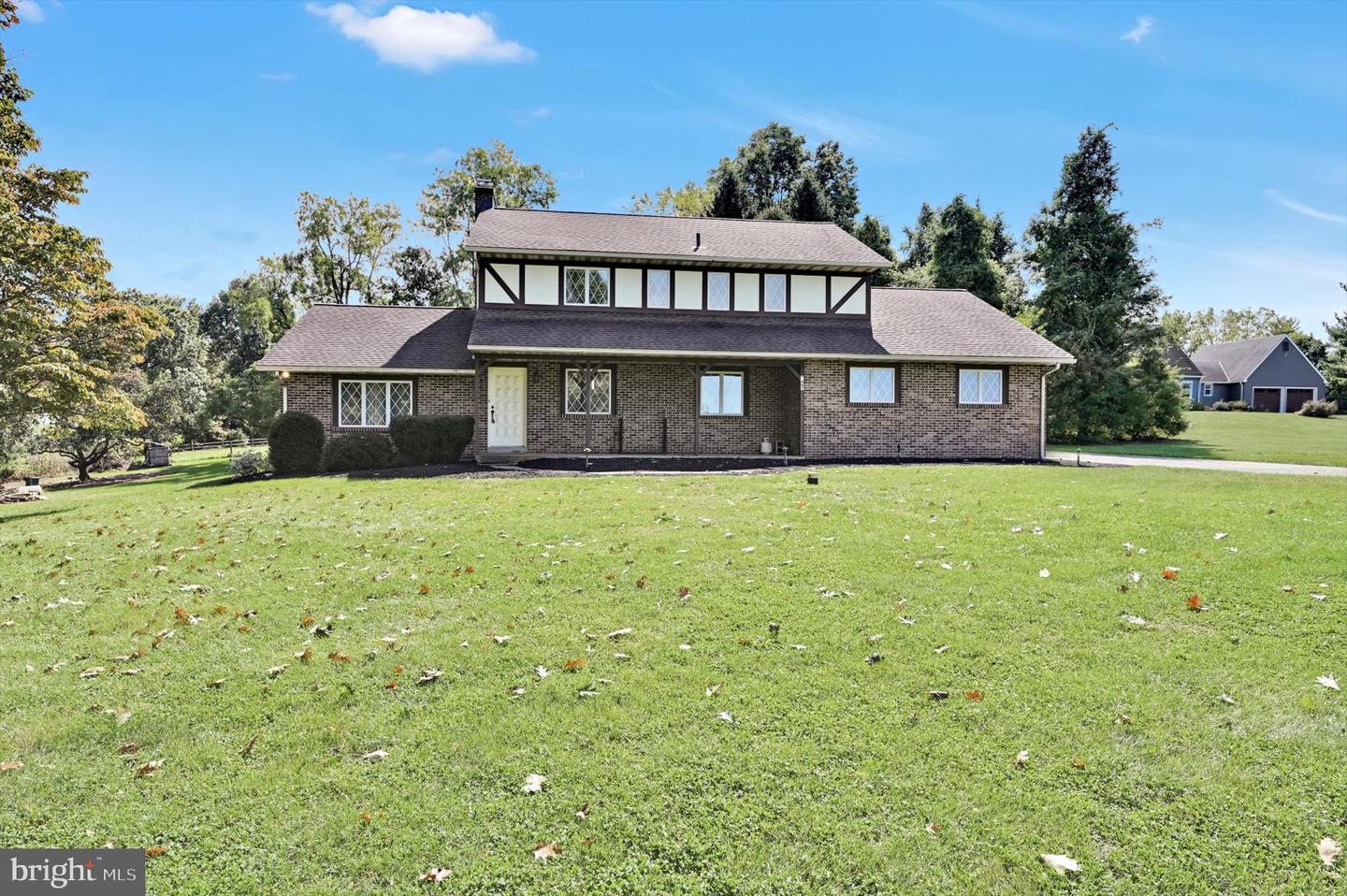 727 N Church Rd — photo