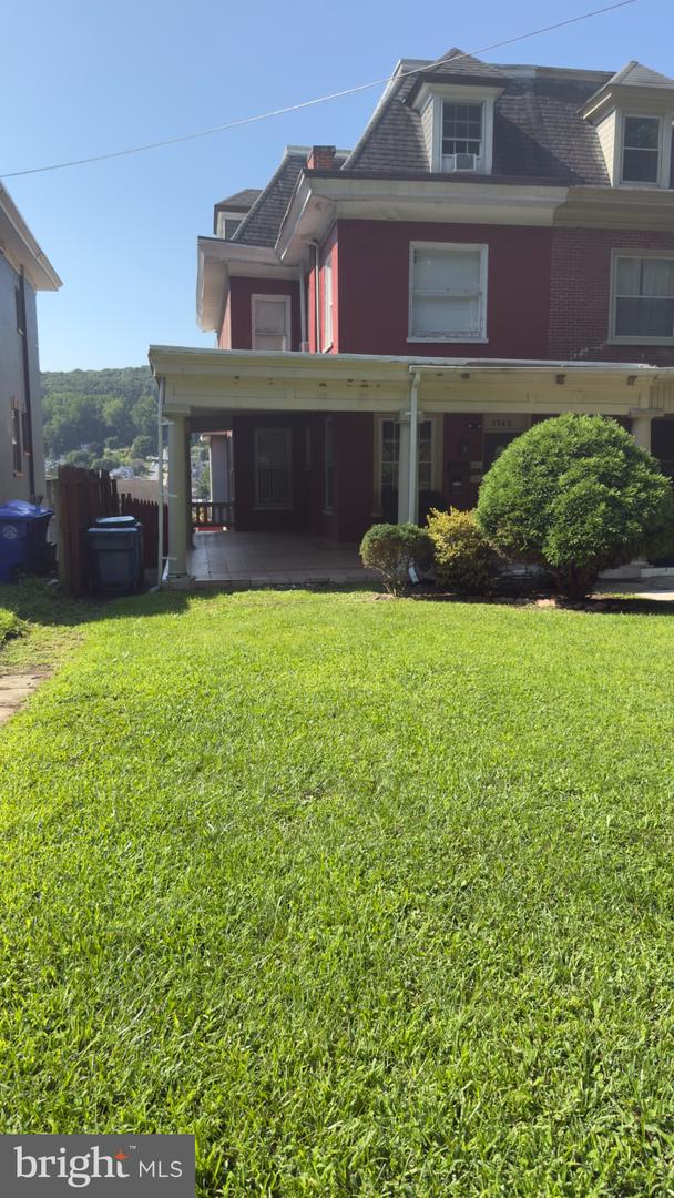 1742 Mineral Spring Rd — photo
