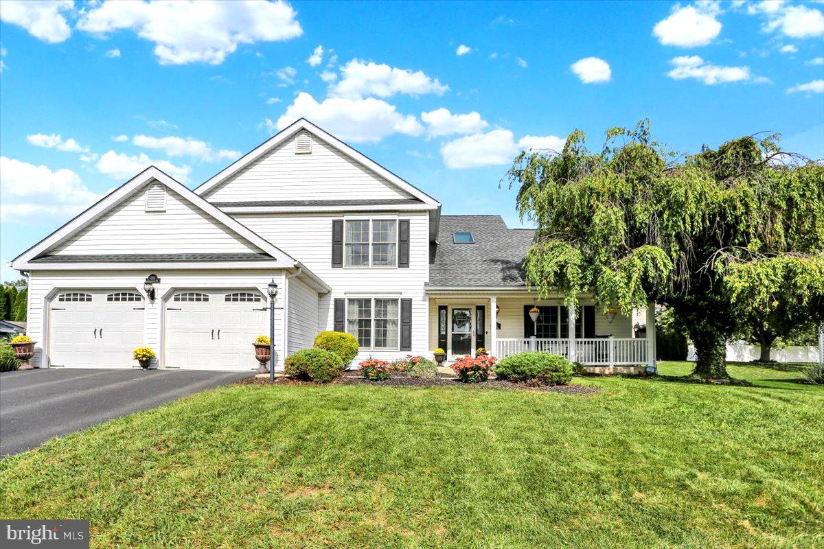 1113 Stonehenge Dr — photo