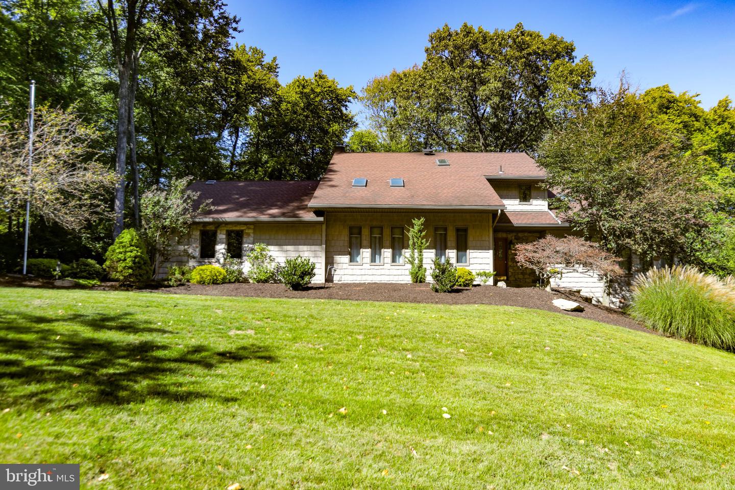 30 Robin Lea Ln — photo