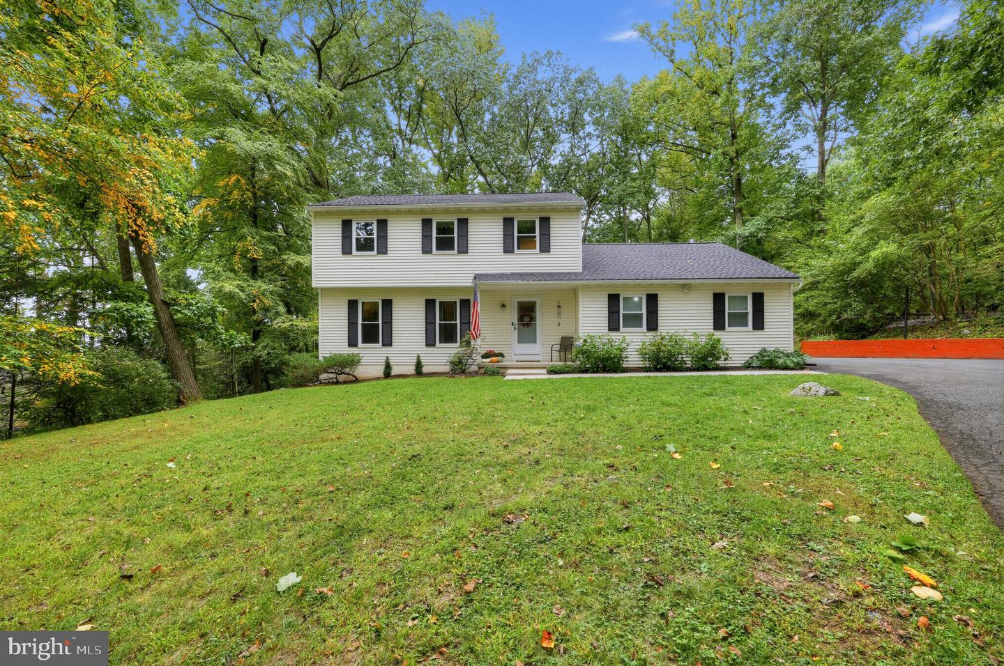 52 Spring Road, Boyertown, PA 19512